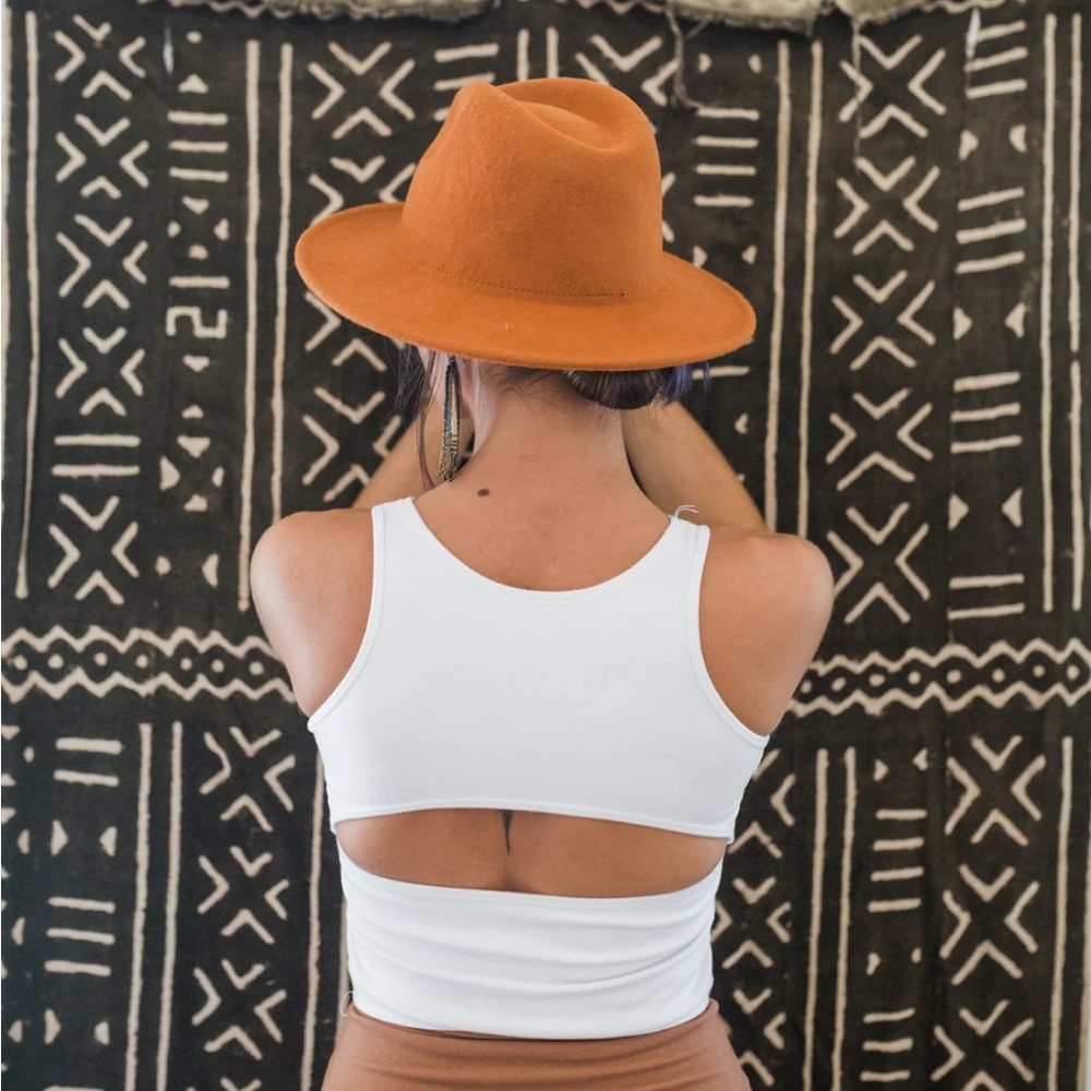 damselfly crop tank